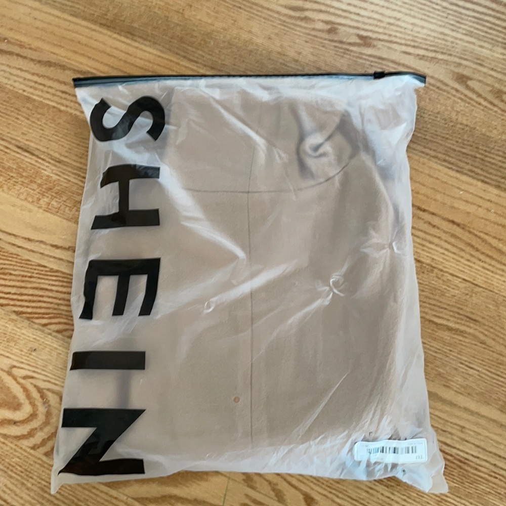 SHEIN CURVE Coat